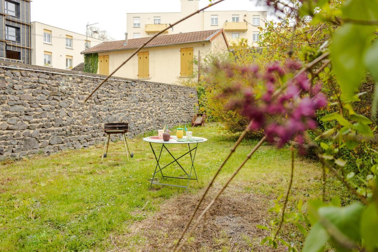Duplex Republique Apartment Clermont-Ferrand Bagian luar foto